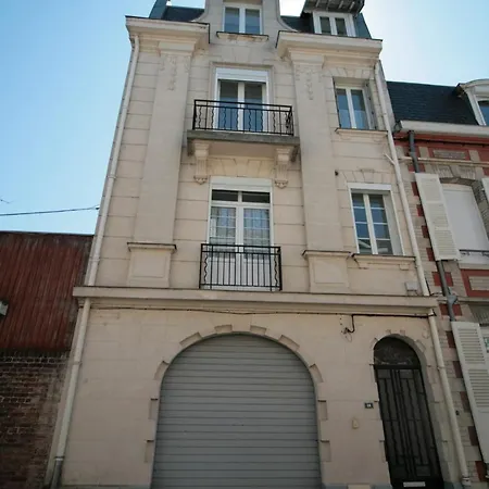 Comme A La Maison - De La Tour Saint-Quentin  Exterior photo