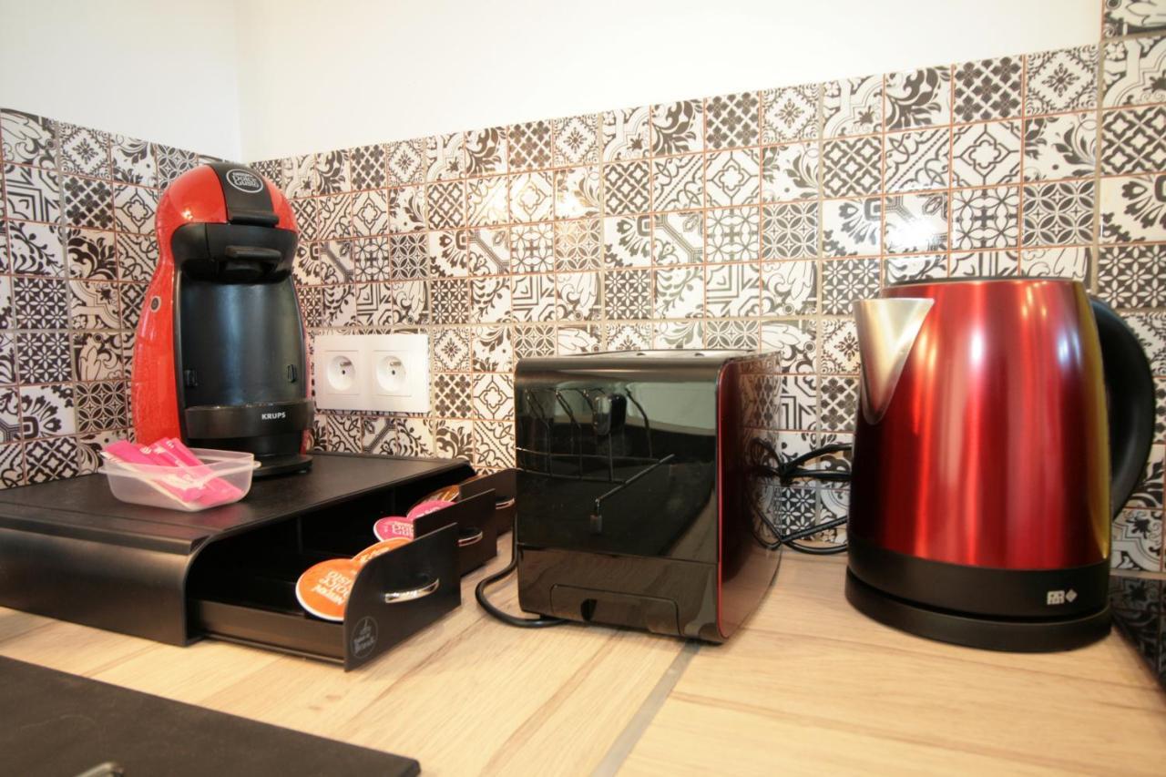 Apartment Comme A La Maison - De La Tour